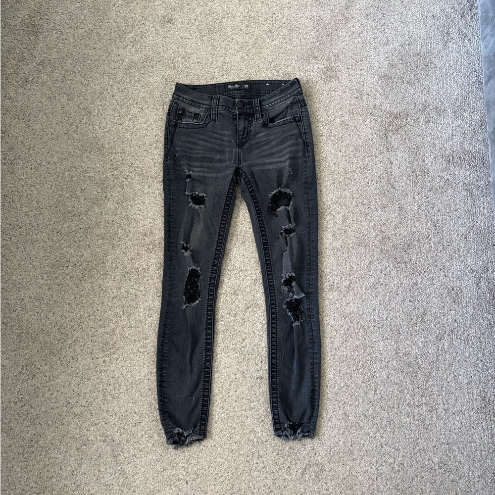 Miss Me Women's Black Distressed Skinny Jeans